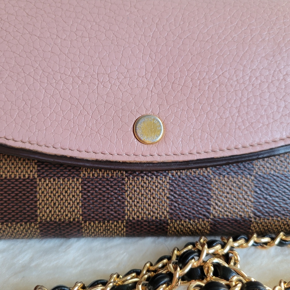 💕Authentic Louis Vuitton Damier Ebene NORMANDY Wallet PINK Crossbody/Shoulder - Picture 4 of 17